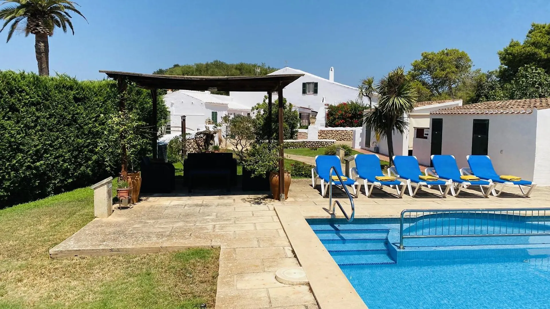 Finca Toni Alaior 0*,